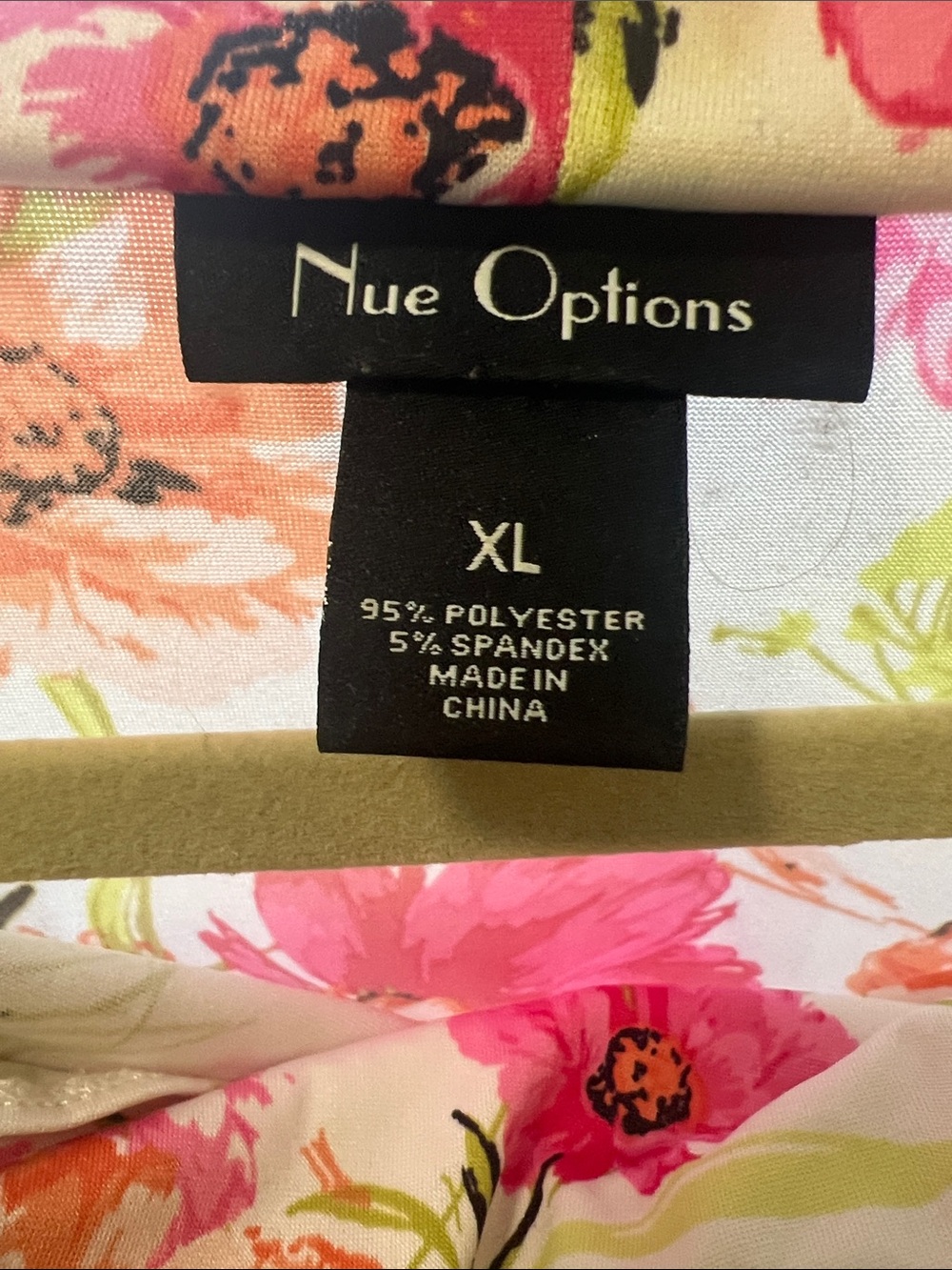NUE OPTIONS Floral Cowl Neck Women's Top - White with Pink Peach Flowers Size XL - Picture 2 of 2